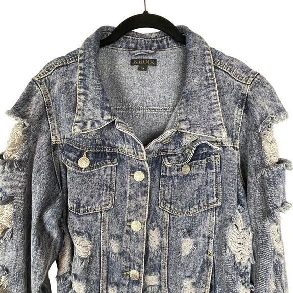 Kroix Women's Size 3x Distressed Denim Jean Jacket Raw Hem Embellished - Picture 2 of 7